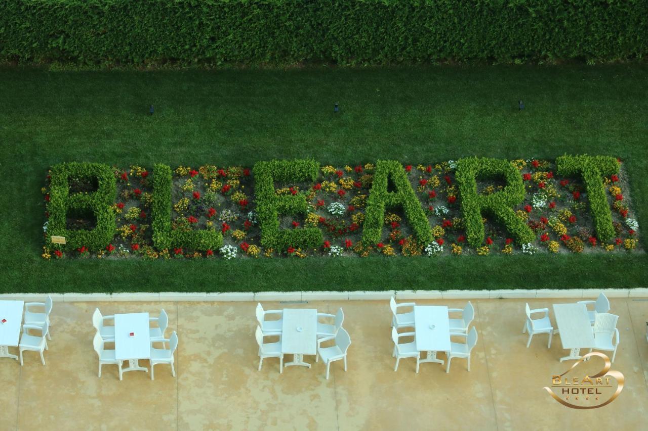 Hotel Bleart Škalngur Dış mekan fotoğraf