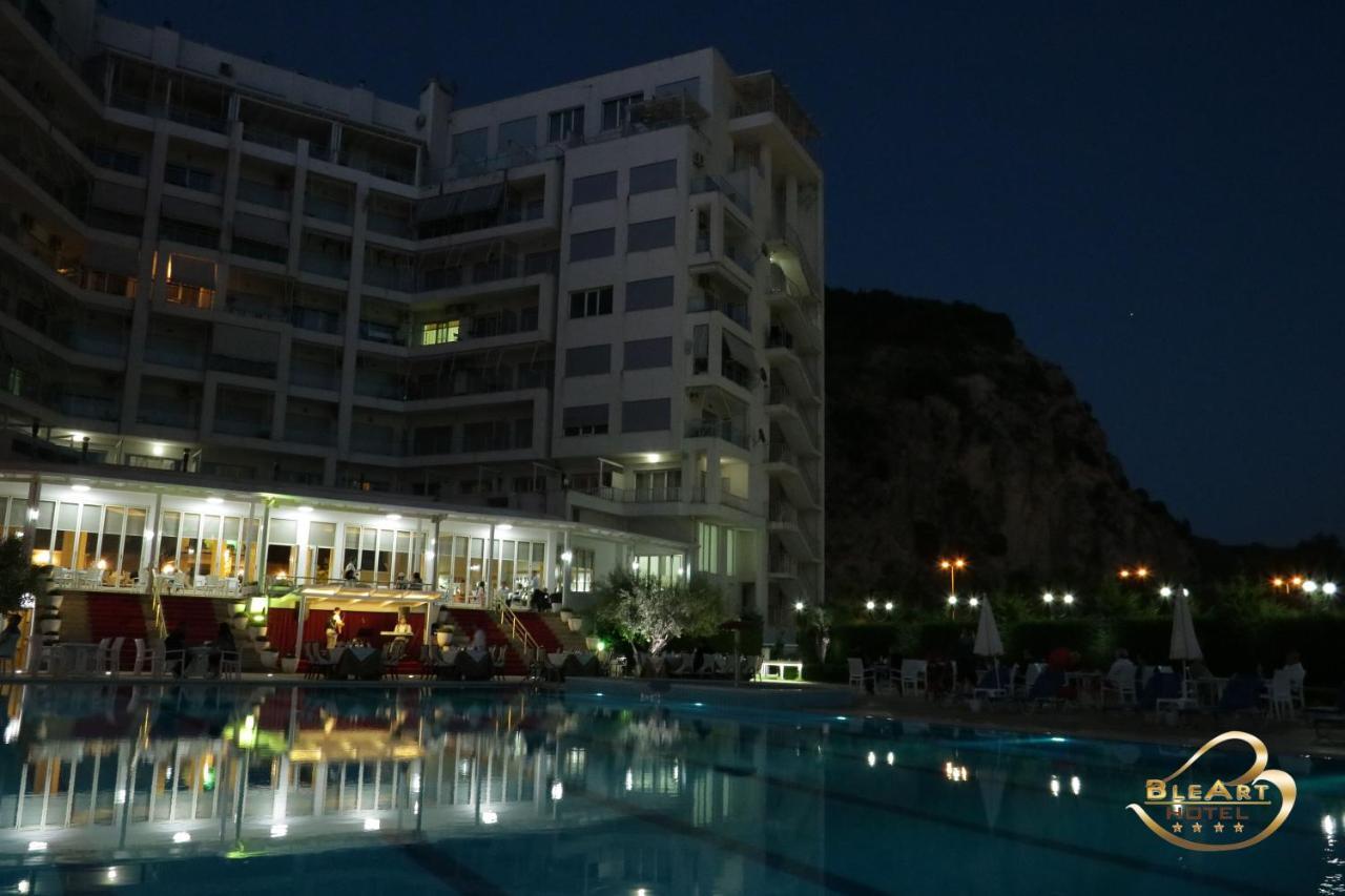 Hotel Bleart Škalngur Dış mekan fotoğraf