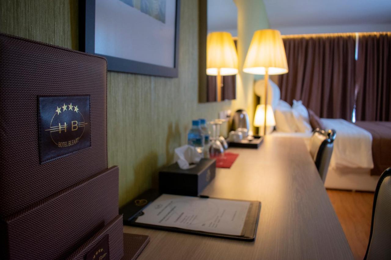Hotel Bleart Škalngur Dış mekan fotoğraf