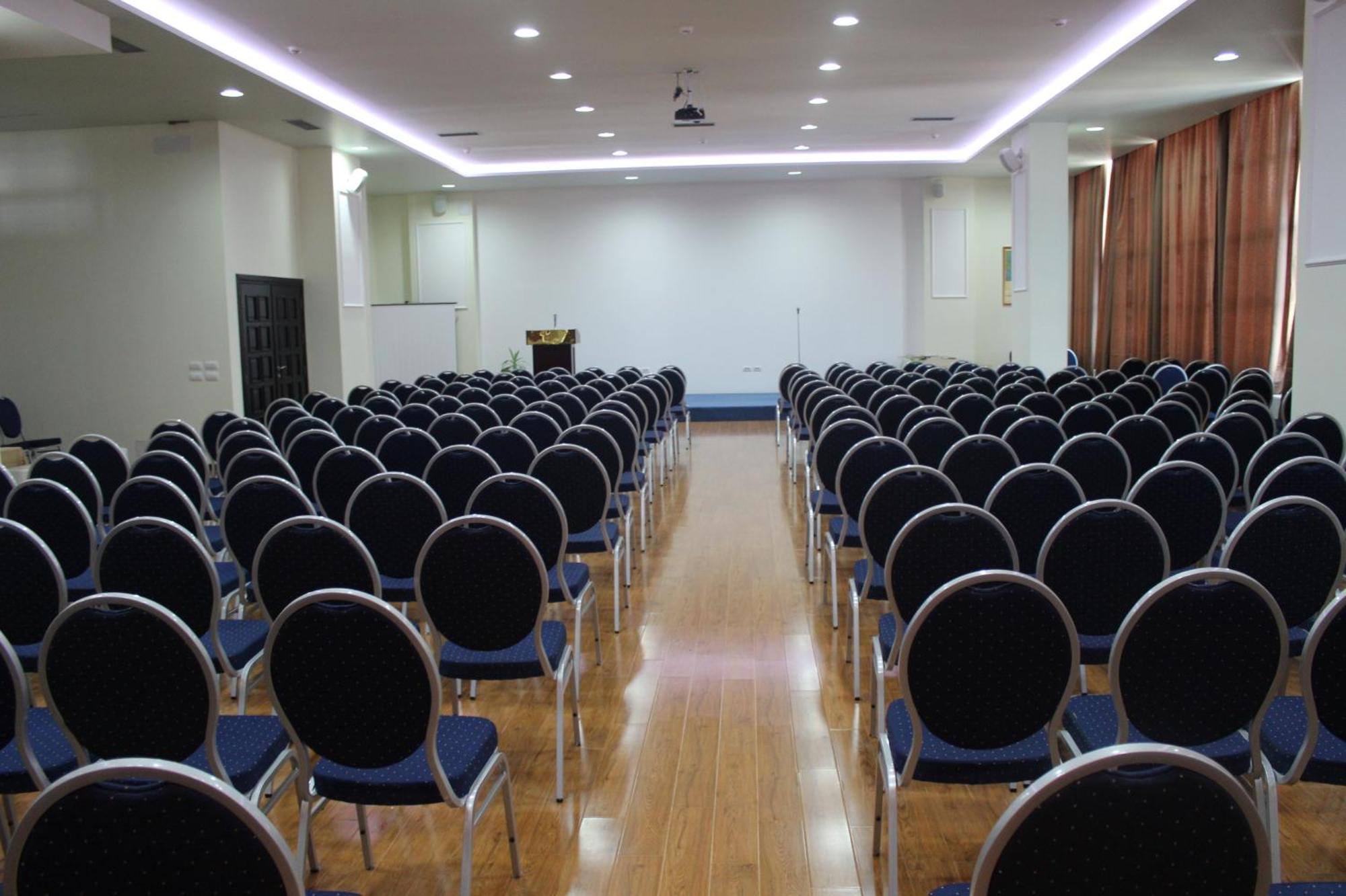 Hotel Bleart Škalngur Dış mekan fotoğraf
