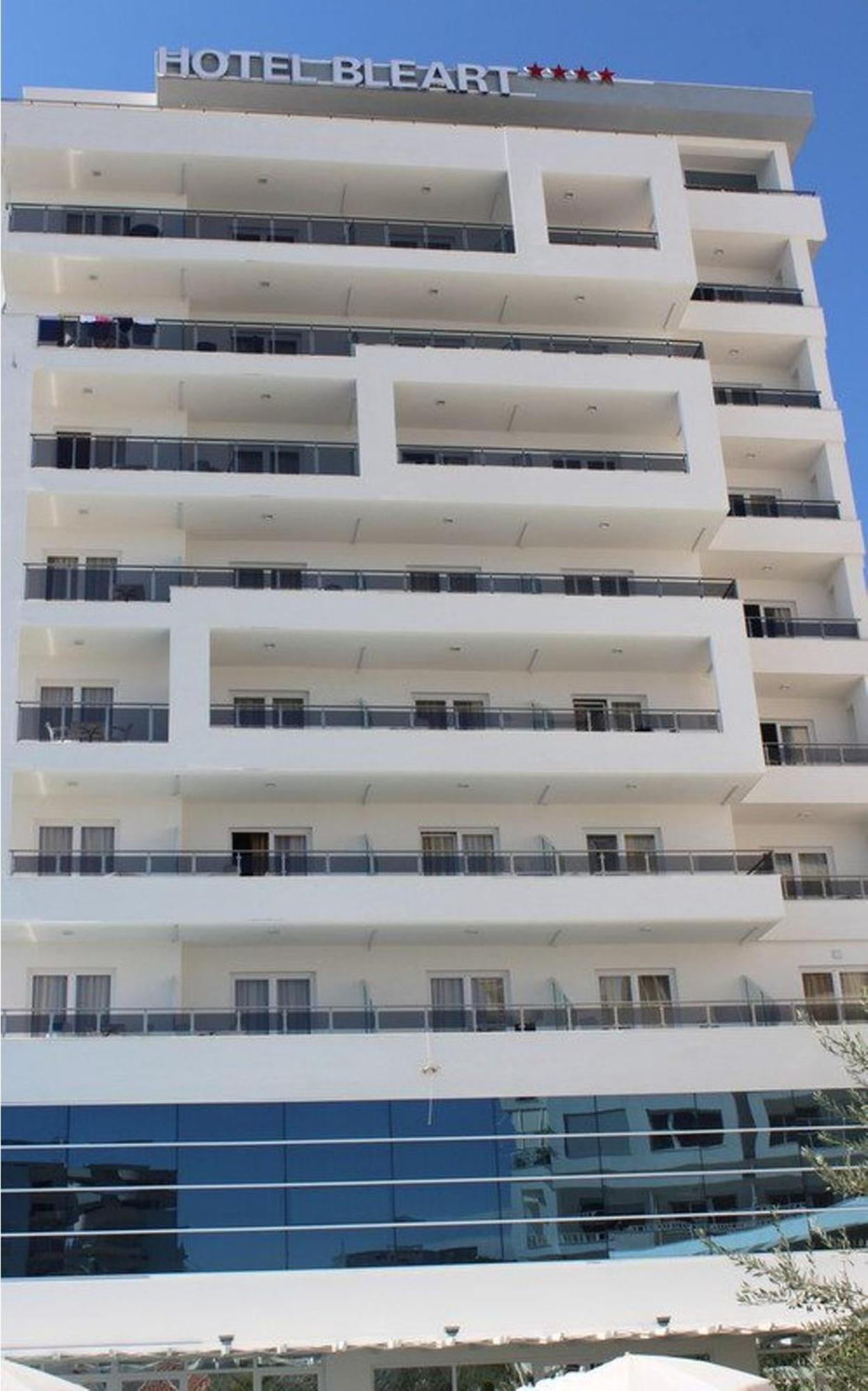 Hotel Bleart Škalngur Dış mekan fotoğraf