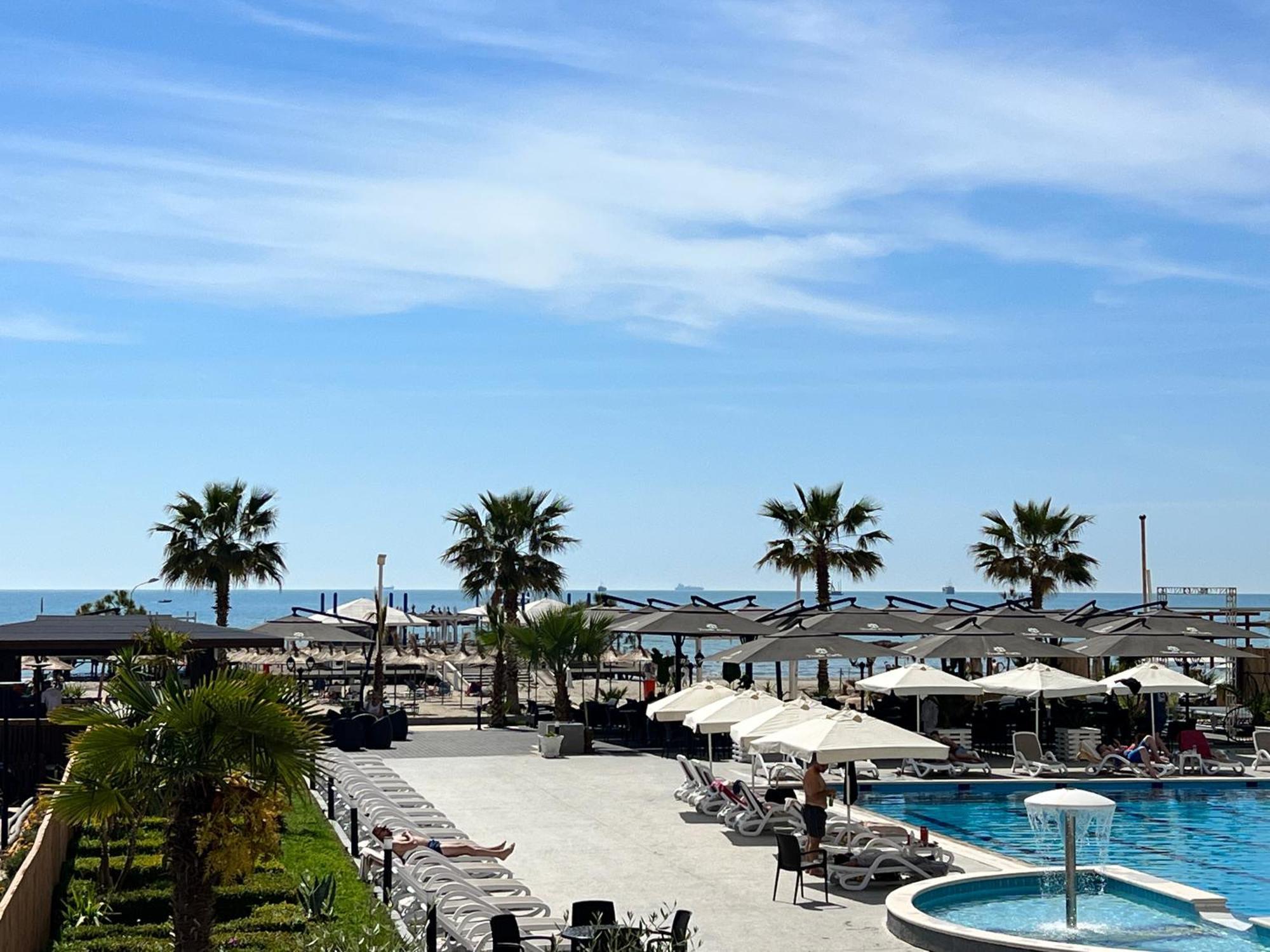 Hotel Bleart Škalngur Dış mekan fotoğraf